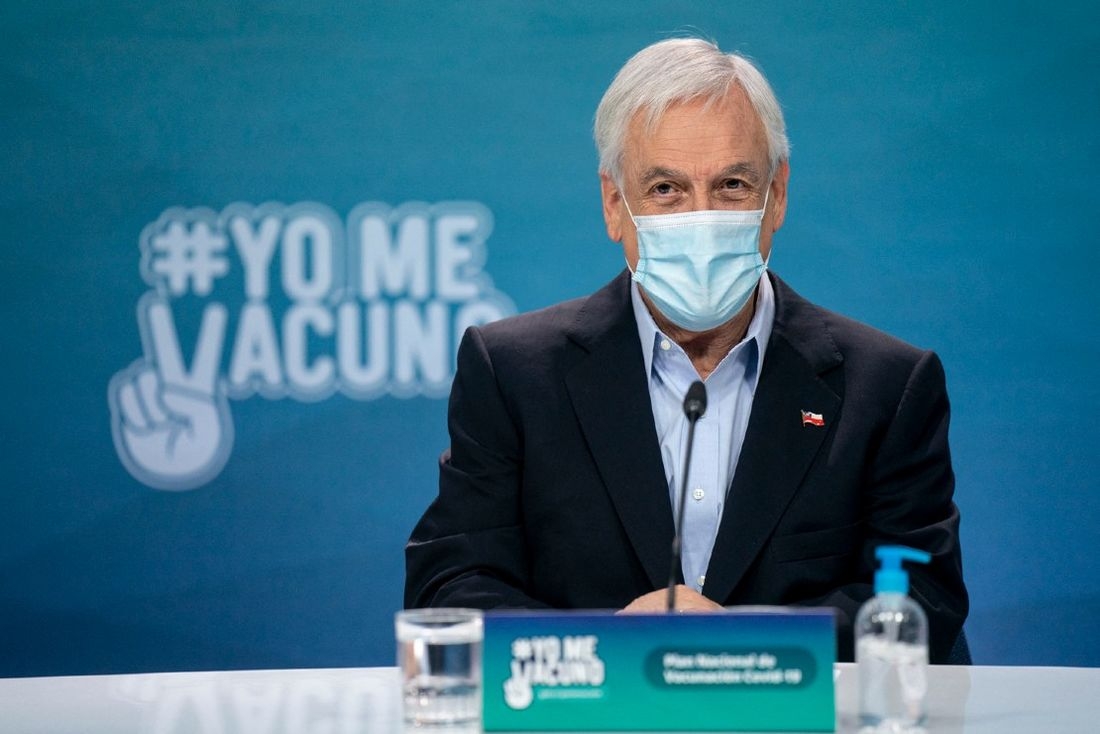 Governo do Chile decide usar 3ª dose da Pfizer ou AstraZeneca em vacinados com CoronaVac