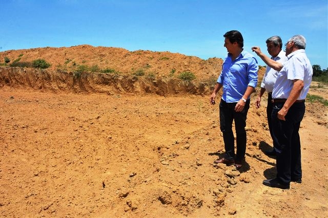 Prefeitura de Feira nega ter gastado R$ 1 milhão em terraplanagem de terreno onde UPA do distrito de Humildes seria construída
