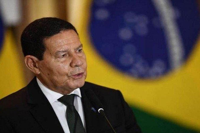 Mourão diz achar que Queiroga 