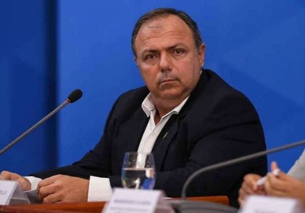 Pazuello é nomeado assessor especial de Assuntos Estratégicos da Presidência