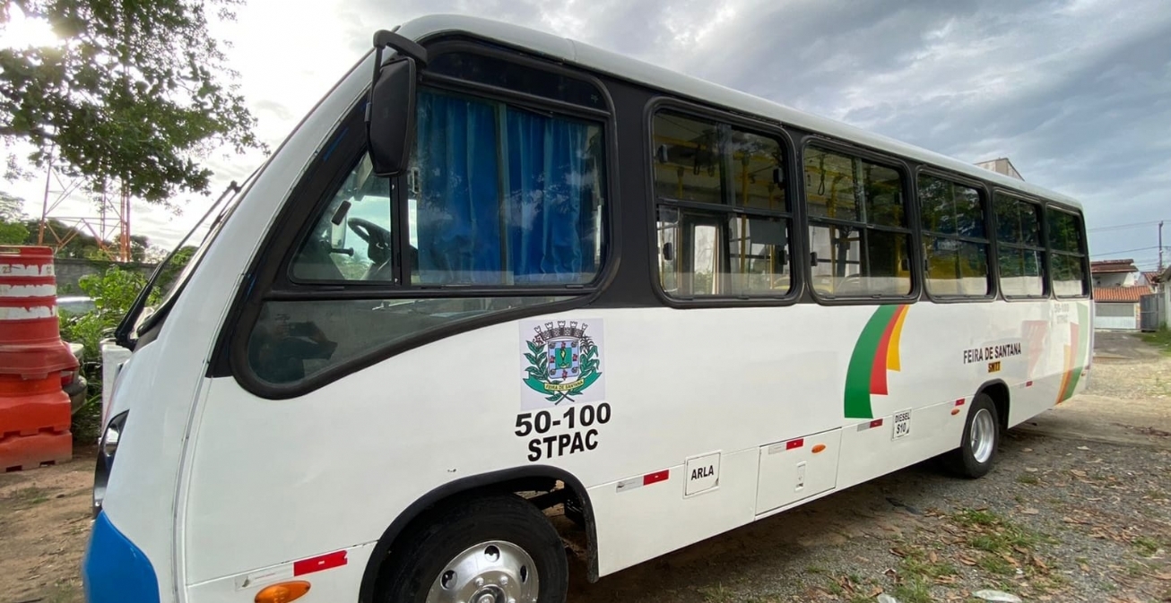 Micro-ônibus do Sistema  de Transporte Alternativo iniciam testes de catracas e bilhetagem eletrônica