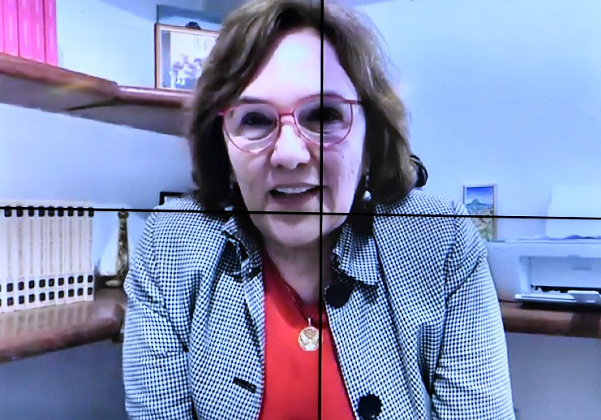 Projeto de senadora prevê validade indeterminada para laudos que atestem deficiência permanente