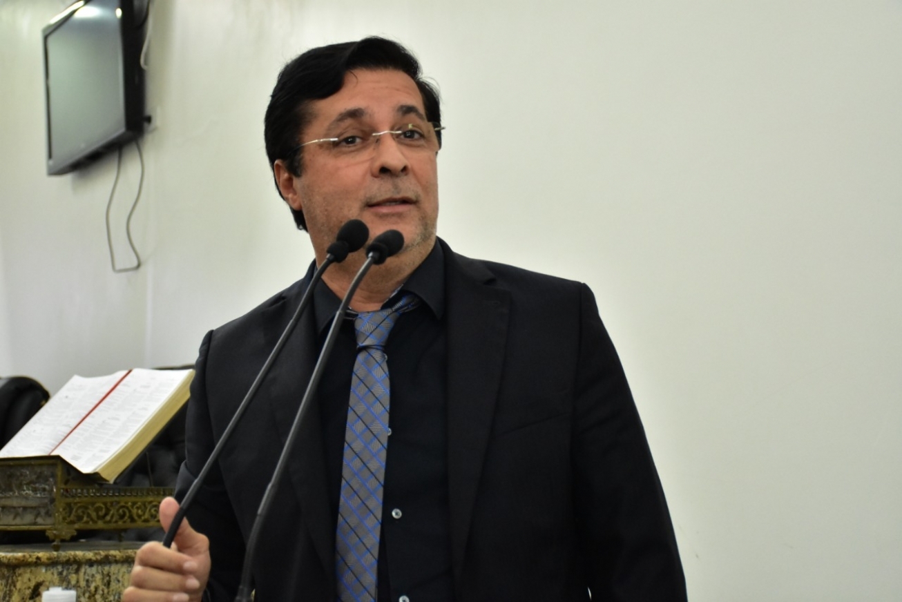 Projeto que propõe suspender contrato da Prefeitura com gestão do Shopping Popular deve ser votado quinta, na Câmara