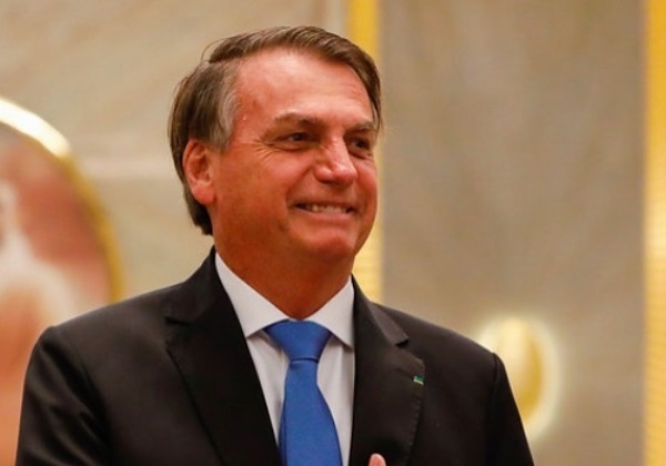 Bolsonaro deve conceder perdão a policiais em indulto natalino pela terceira vez