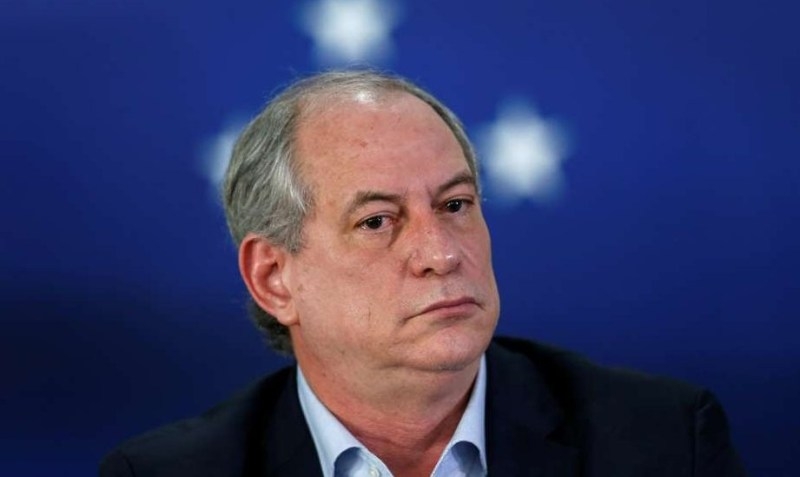 Ciro Gomes diz que ordem judicial contra ele é abusiva