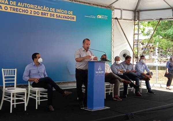 Ministro Marinho critica Rui e diz que governador não mandou representante para recebê-lo