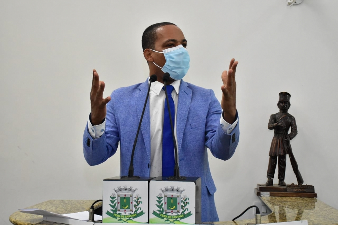 Agentes da Prefeitura que desrespeitaram ambulante em 'rapa' serão denunciados no MP, diz vereador
