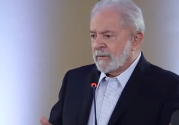 Lewandowski suspende última ação contra Lula na Justiça
