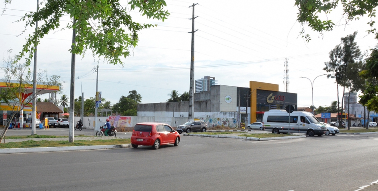 Alterações no trânsito da avenida Noide Cerqueira neste sábado e domingo