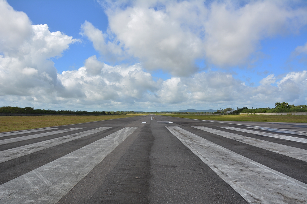 Colbert volta a cobrar governador prioridade para o aeroporto de Feira