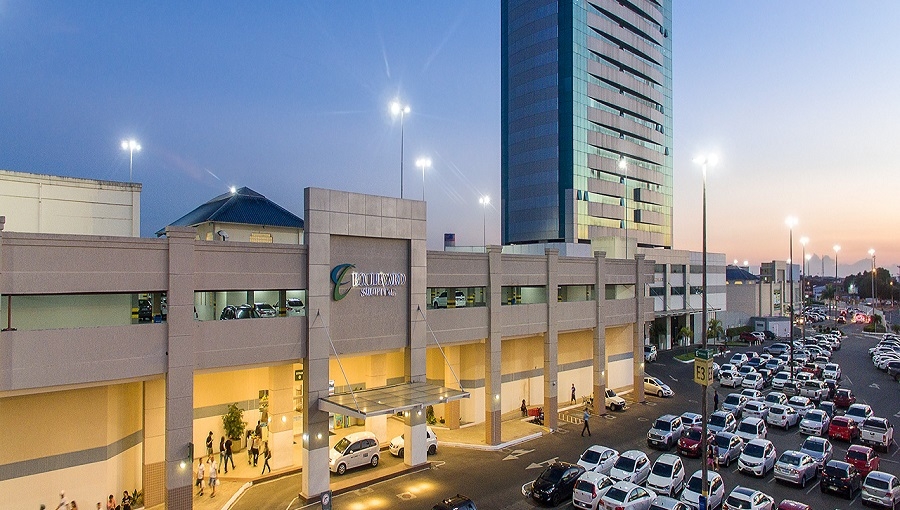 Feira: TJ-BA derruba lei que obrigaria shopping a oferecer cobertura em estacionamento