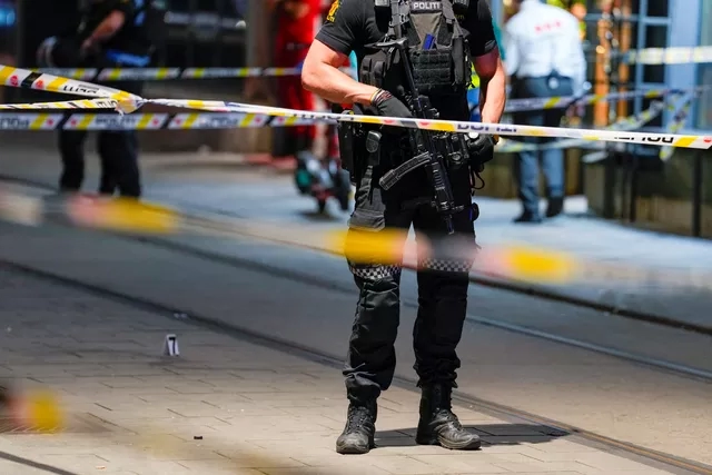 Ataque em bar gay deixa mortos e feridos, na Noruega