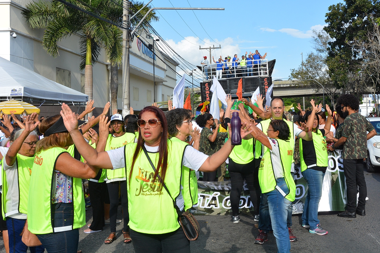 Comunidade evangélica participa da Marcha para Jesus, no próximo sábado (30), em Feira