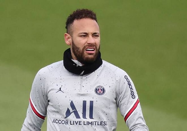 Ministério Público da Espanha pede prisão de Neymar