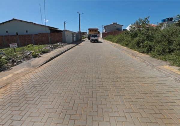 Estado entrega obras, equipamentos e anuncia novas intervenções em Coração de Maria