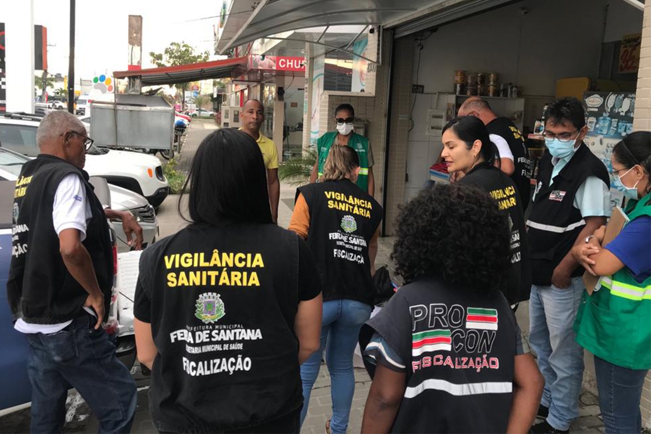 Falta de alvará é a principal irregularidade flagrada, pela Prefeitura, em bares de FSA