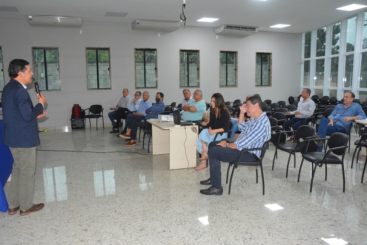 Prefeitura dá início à elaboração de projetos para o desenvolvimento de Feira