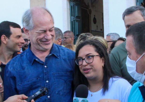 Ciro Gomes desembarca nesta terça-feira (13) em Salvador