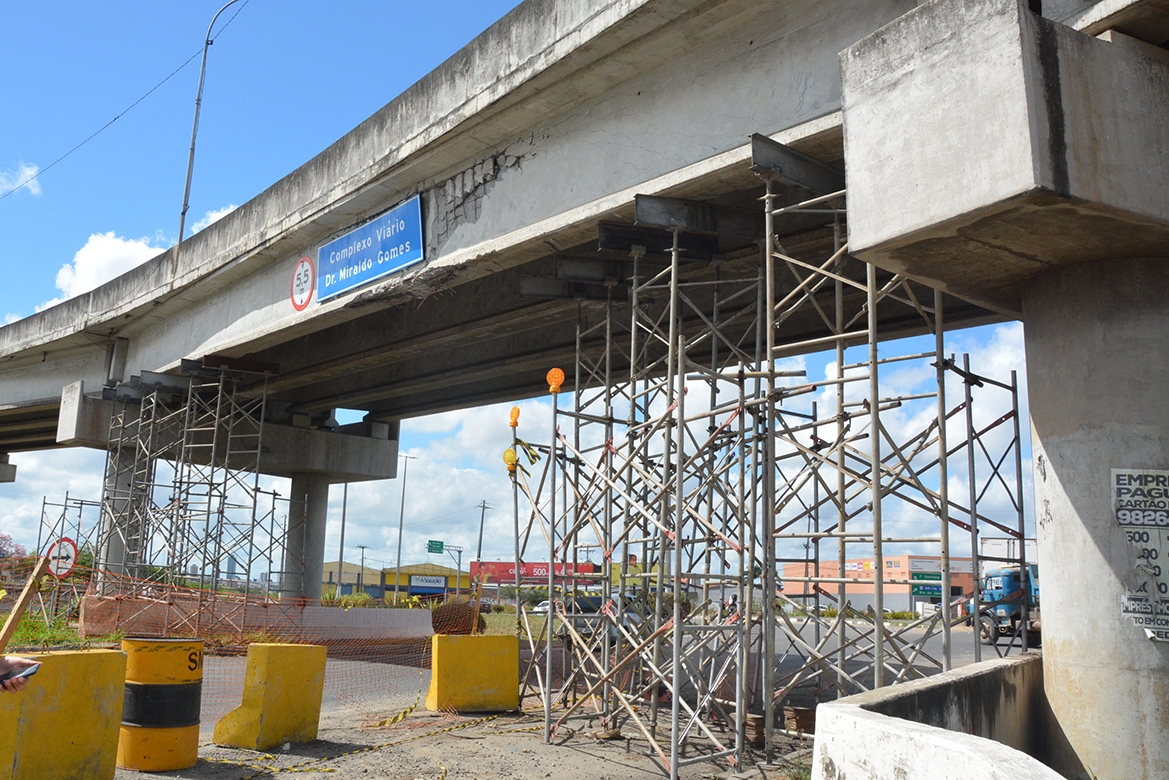 Após terceiro acidente, viaduto Miraldo Gomes será completamente interditado
