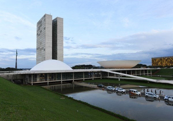 Congresso aprova orçamento de 2023 com teto de R$ 1,94 trilhão