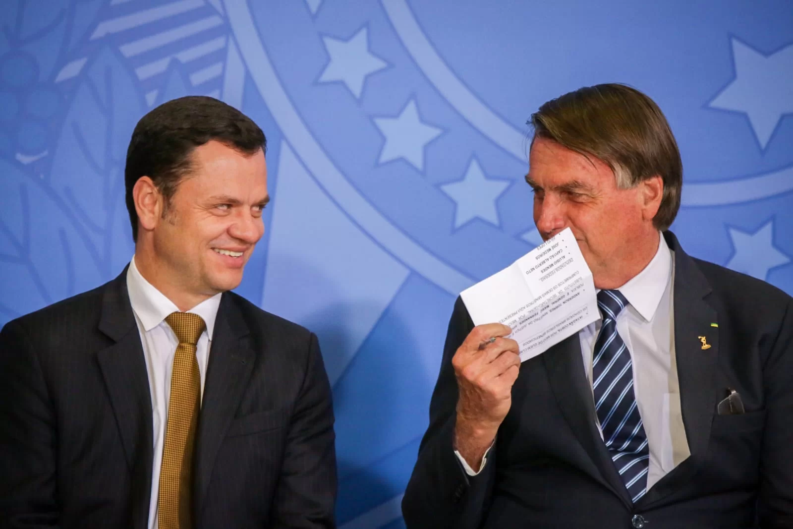 Ministro do TSE inclui minuta apreendida na casa de Anderson Torres em ação contra Bolsonaro