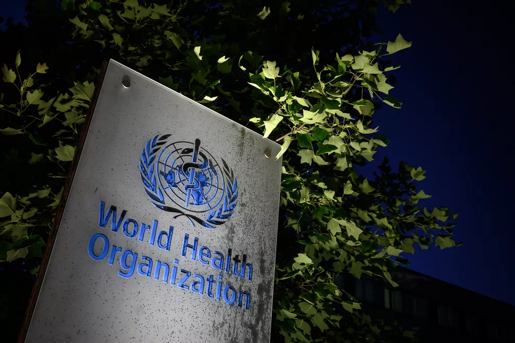 Covid-19 não é mais uma emergência sanitária de importância internacional, declara OMS
