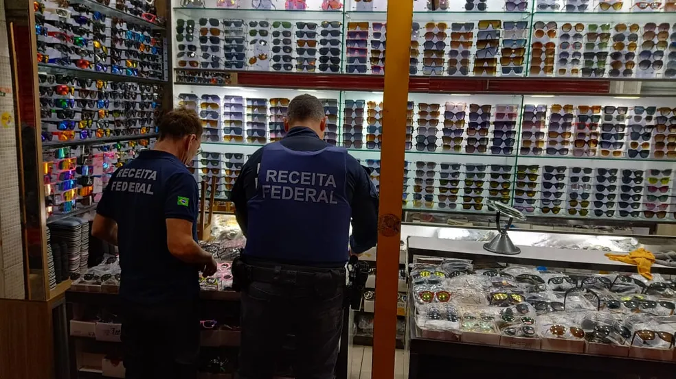 Feiraguay é alvo de operação da Receita Federal contra mercadorias falsificadas