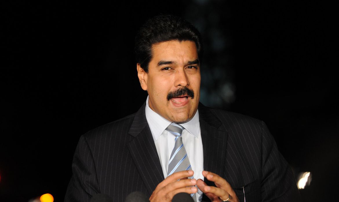 Lula recebe presidente da Venezuela, nesta segunda-feira (29), em Brasília
