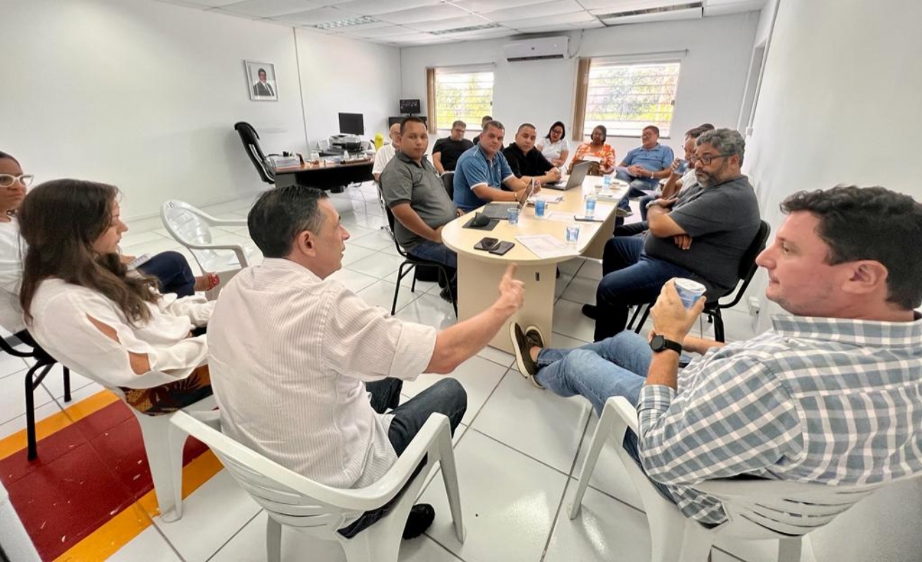 Prefeitura de Feira realiza estudo de mobilidade para otimizar rotas e horários do transporte urbano