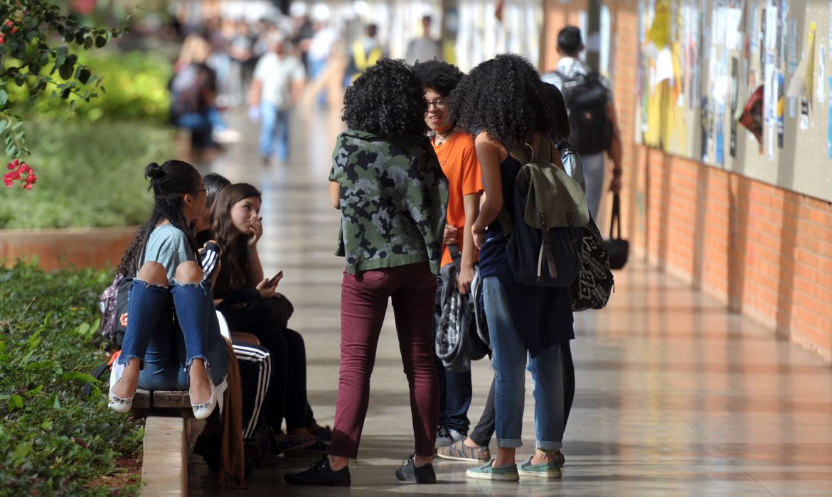 Senado Federal aprova ampliação da Lei de Cotas e inclui quilombolas