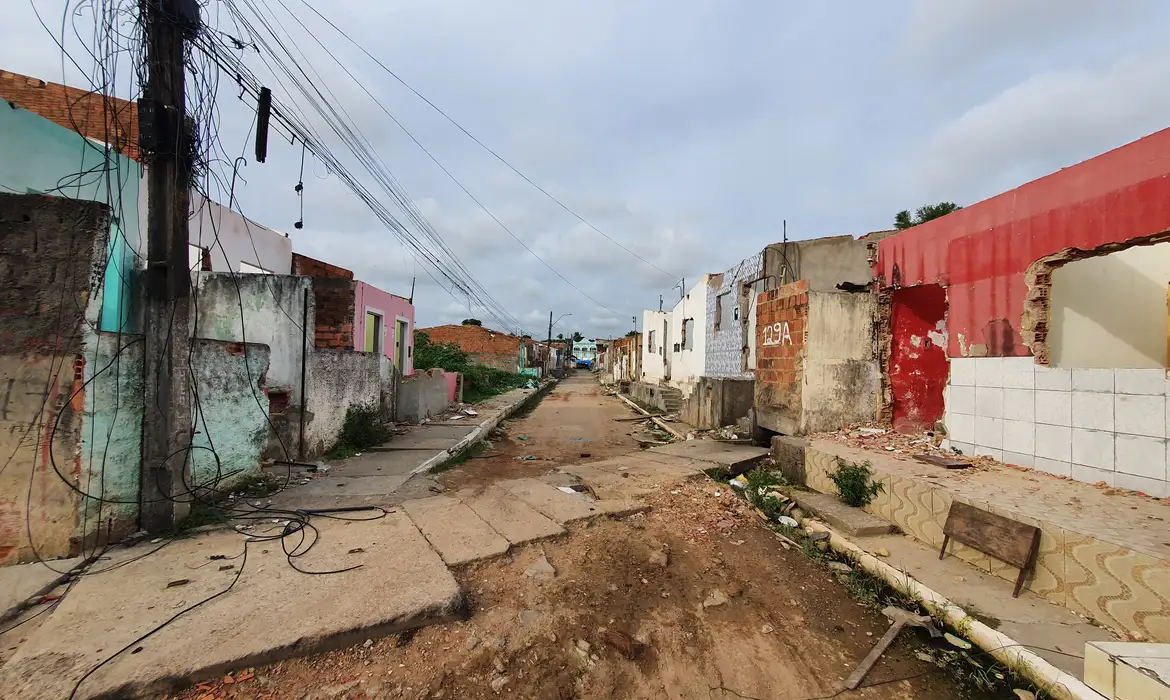 União pedirá ressarcimento de gastos com tragédia em Maceió