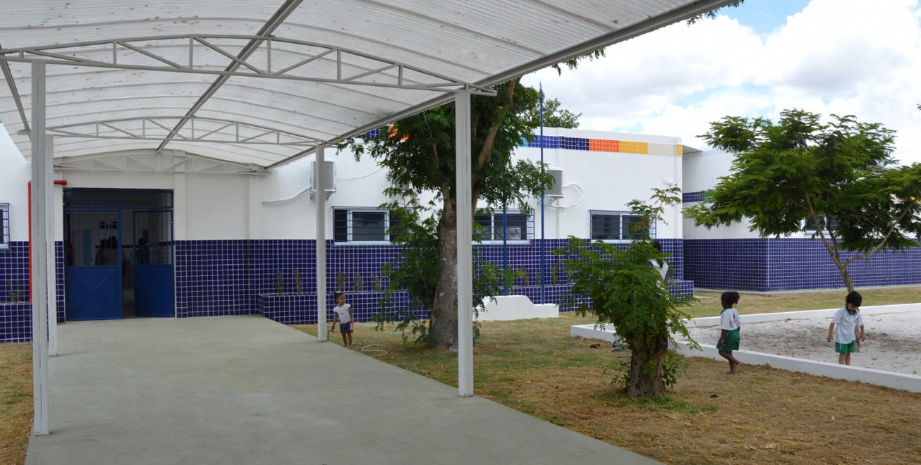 Prefeitura de Feira anuncia que mais cinco escolas municipais passarão por reforma e ampliação