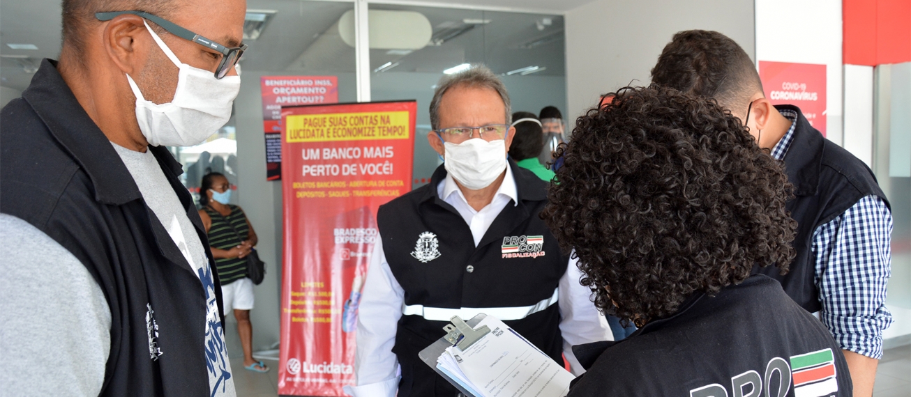 Procon multa bancos em Feira de Santana por descumprimento de lei sobre tempo de espera