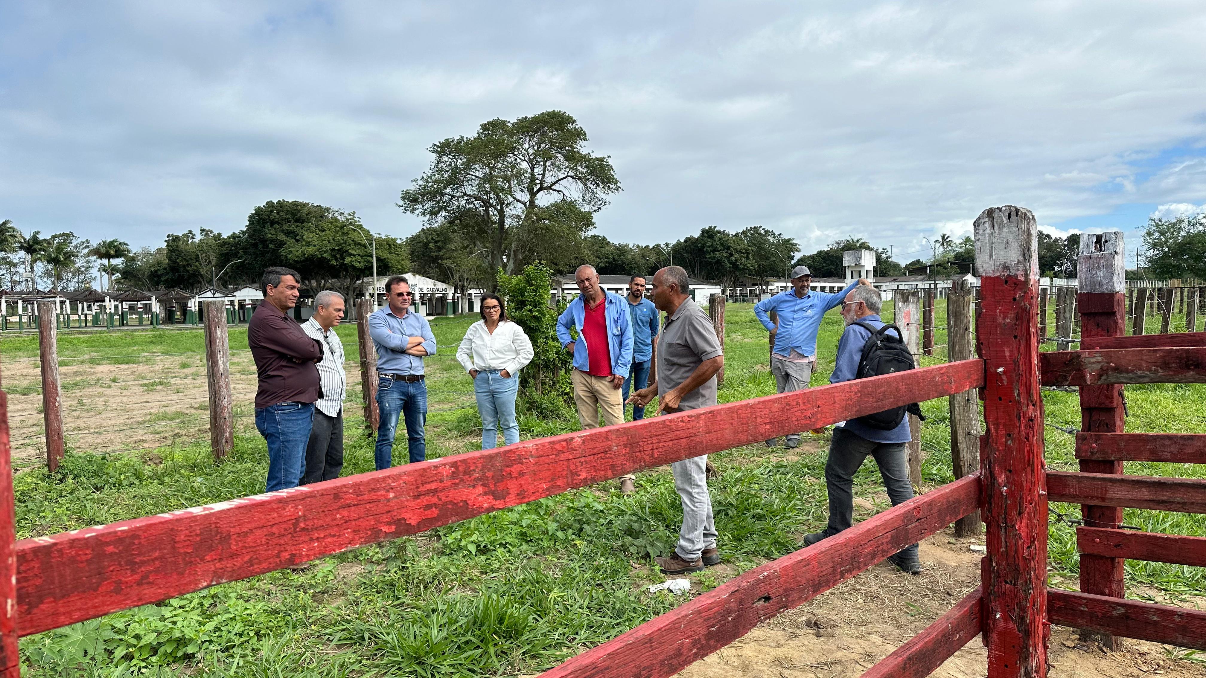 Prefeito Colbert autoriza última etapa de revitalização do Parque de Exposição João Martins da Silva