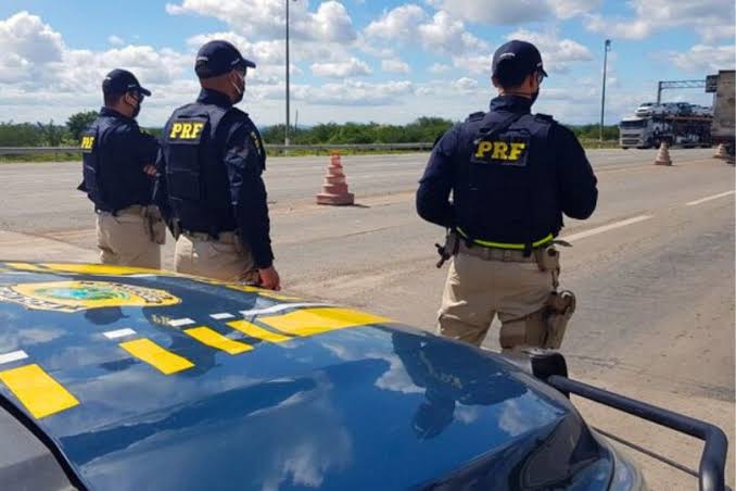 Policiais rodoviários federais serão homenageados na Câmara de Feira, nesta sexta (9)