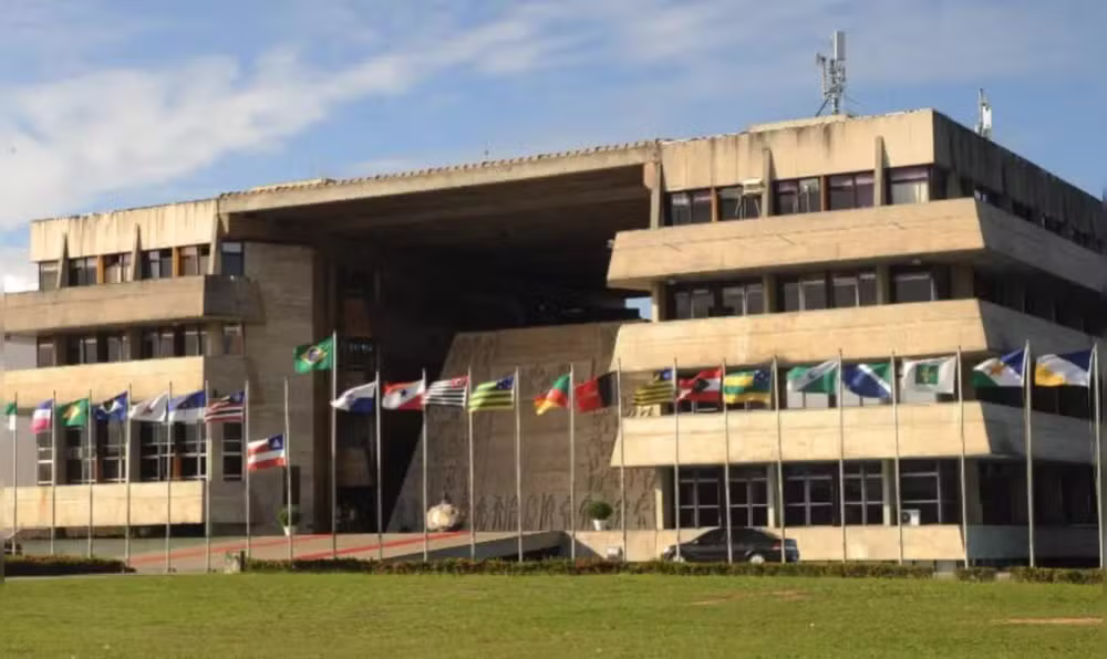 Alba aprova a Lei Orçamentária Anual de R$ 70,8 bilhões para 2025