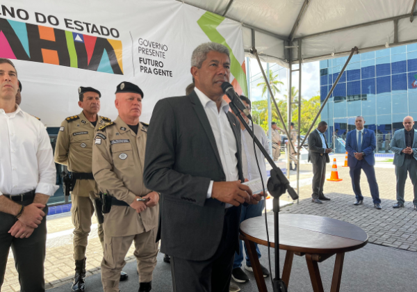 Governador Jerônimo critica gestão da ViaBahia nas BRs 324 e 116
