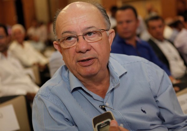 José Ronaldo anunciará equipe de secretários dia 27 de dezembro