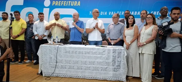 José Ronaldo anuncia novos secretários para iniciar gestão como prefeito em 2025