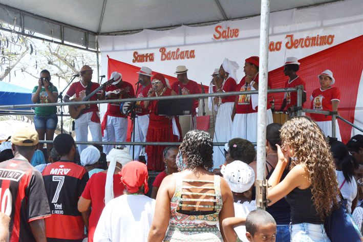 Câmara aprova Festa de Santa Bárbara como 'patrimônio imaterial' de Feira