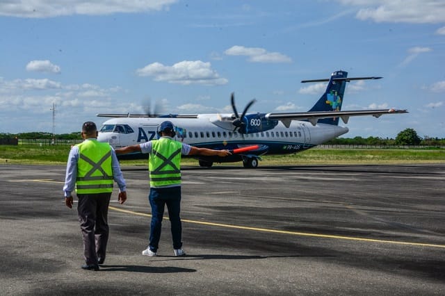 Licitação para reforma do Aeroporto João Durval está em fase final, informa vereador na Câmara de Feira