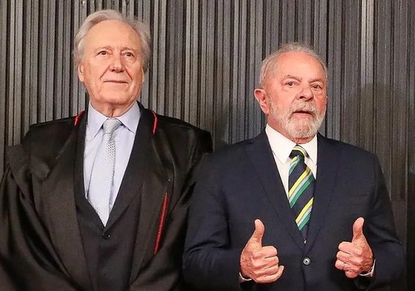 Governo propõe penas mais duras para quem roubar celular