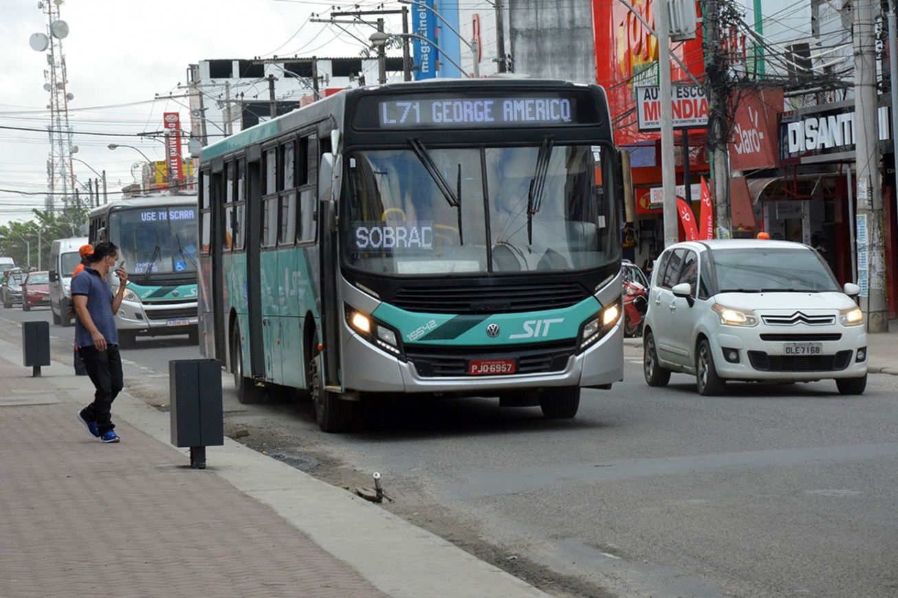 64 linhas de ônibus atenderão a demanda da população feirense, durante a Micareta