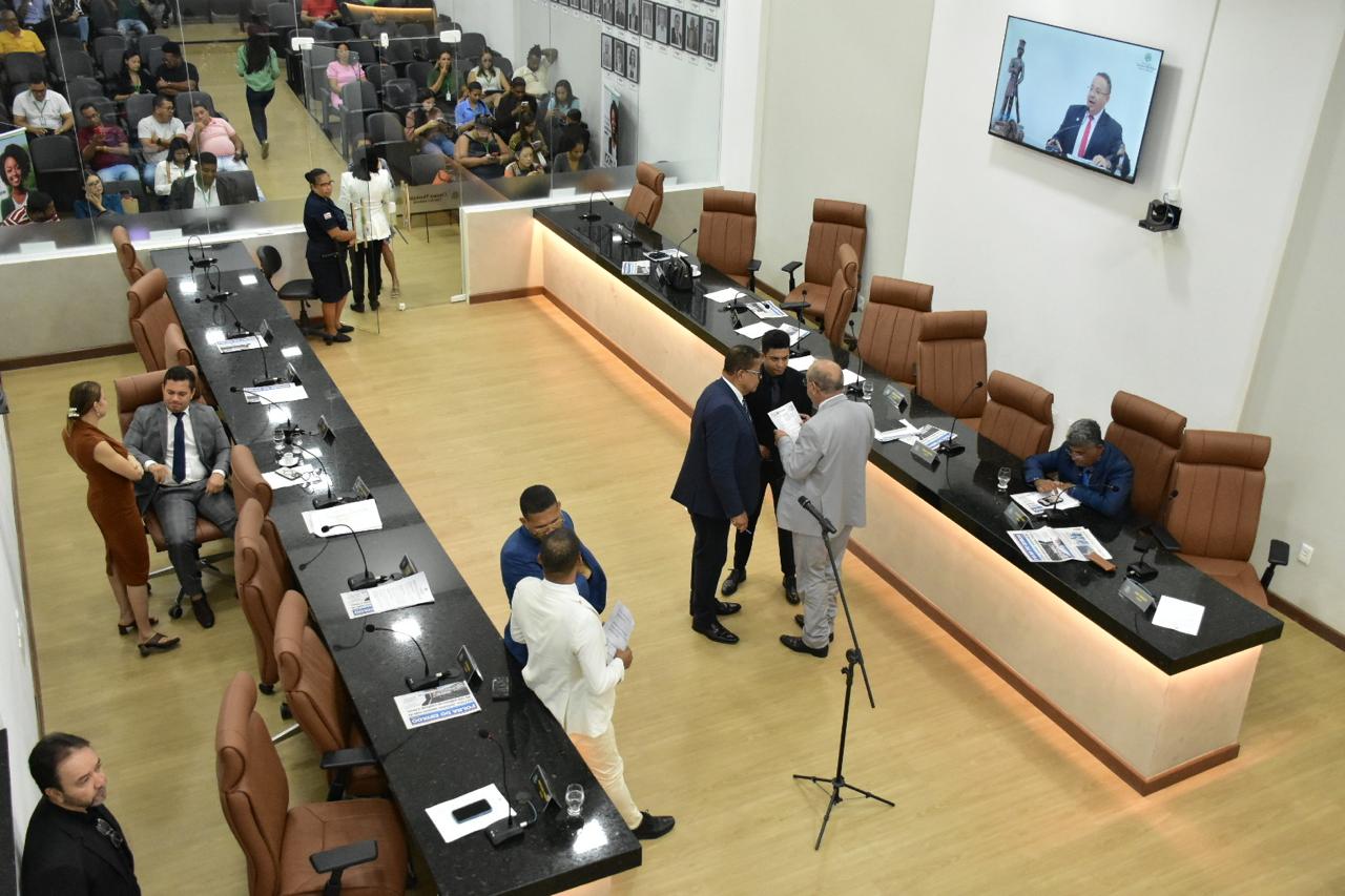 Câmara de Feira aprova criação de sua Polícia Legislativa