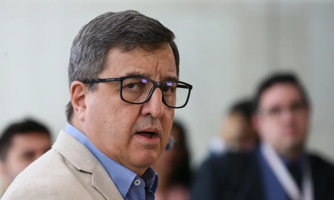 Câmara dos Deputados aprova urgência de Projeto de Lei que inclui ações de facções em atos terroristas