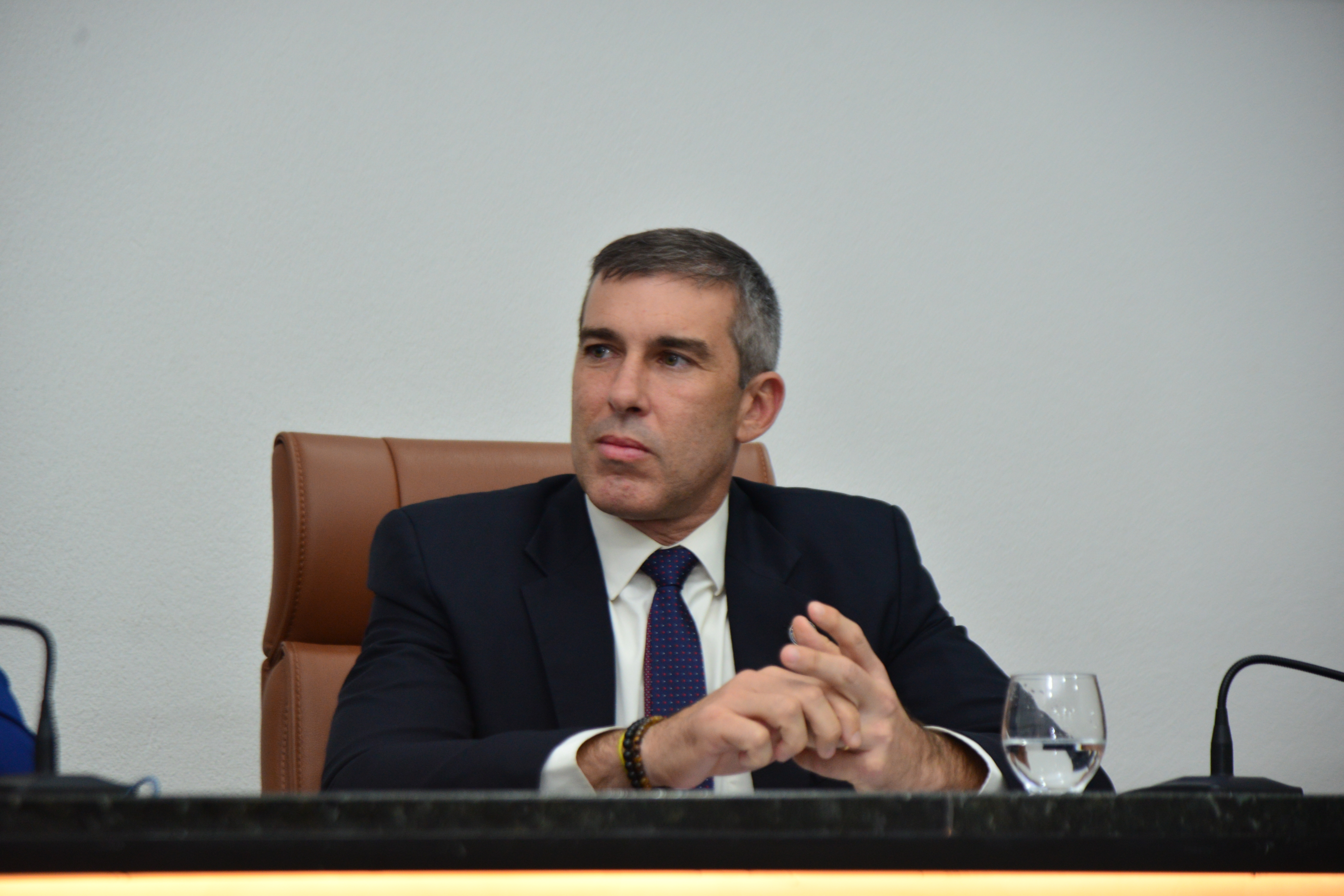 Homenageado com cidadania feirense, secretário Marcelo Werner valoriza o Legislativo e defende delegacia da PF