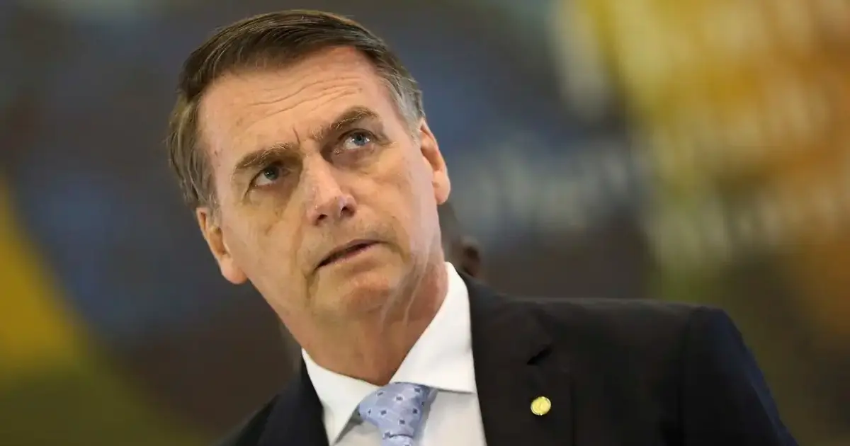 PF diz que pen drive encontrado na casa de Bolsonaro não tem relevância