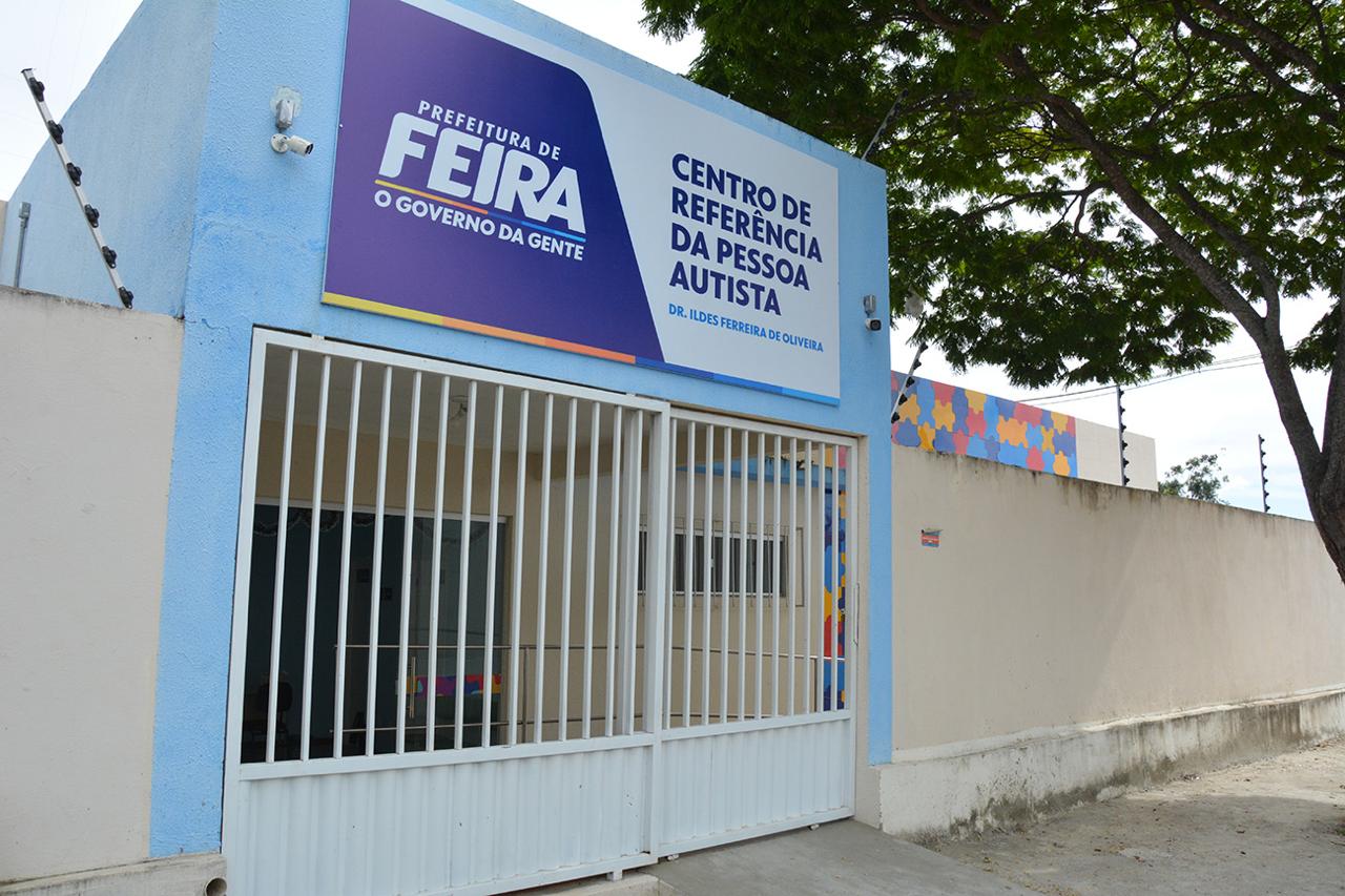 Vereador sugere implantação de cursos para atendimento humanizado a pessoas com TEA, em Feira de Santana