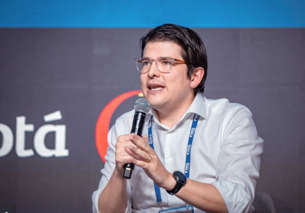 Colômbia: senador e pré-candidato à presidência Miguel Uribe Tunay morre aos 39 anos após atentado a tiros