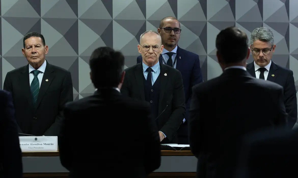 CPI do Crime Organizado convoca dois ministros e 11 governadores